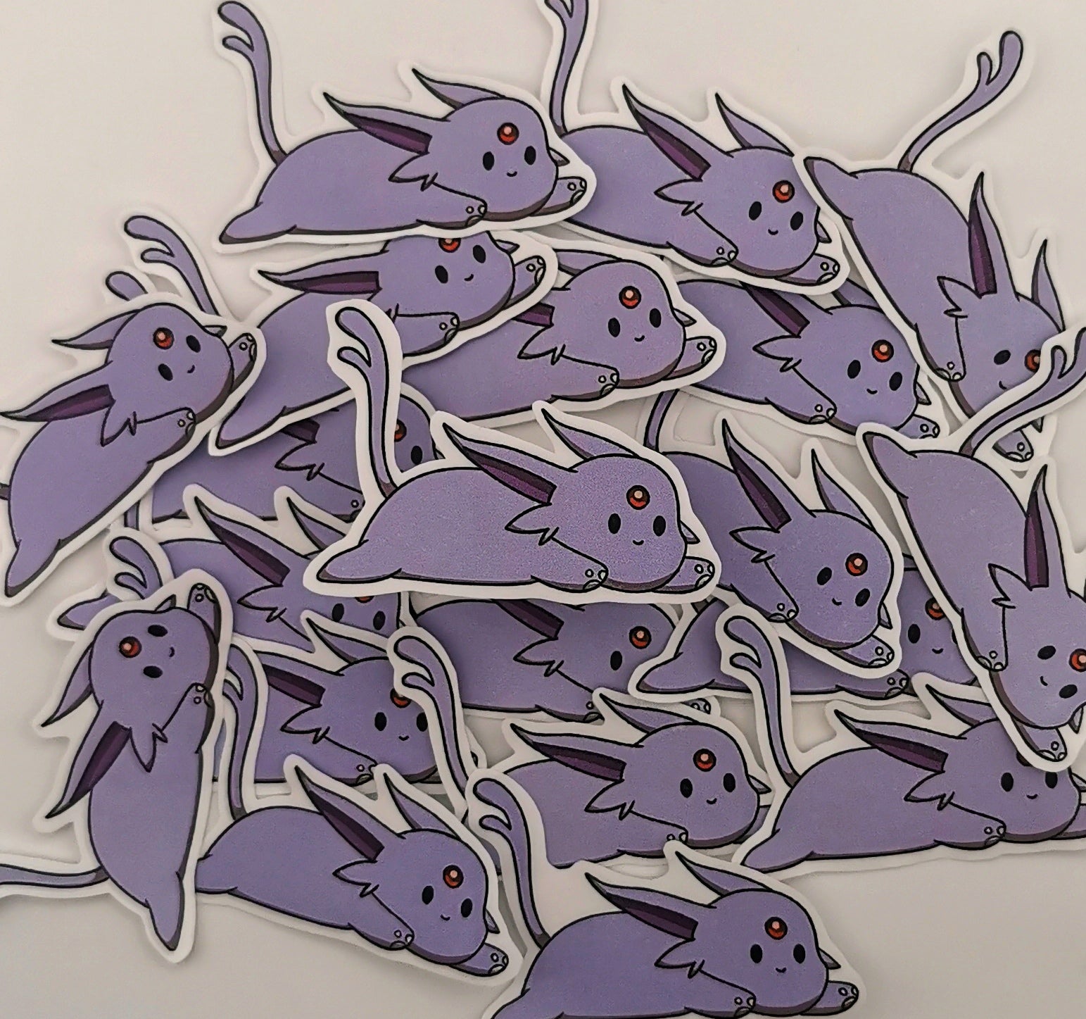 "Lila Evee" Poki Sticker